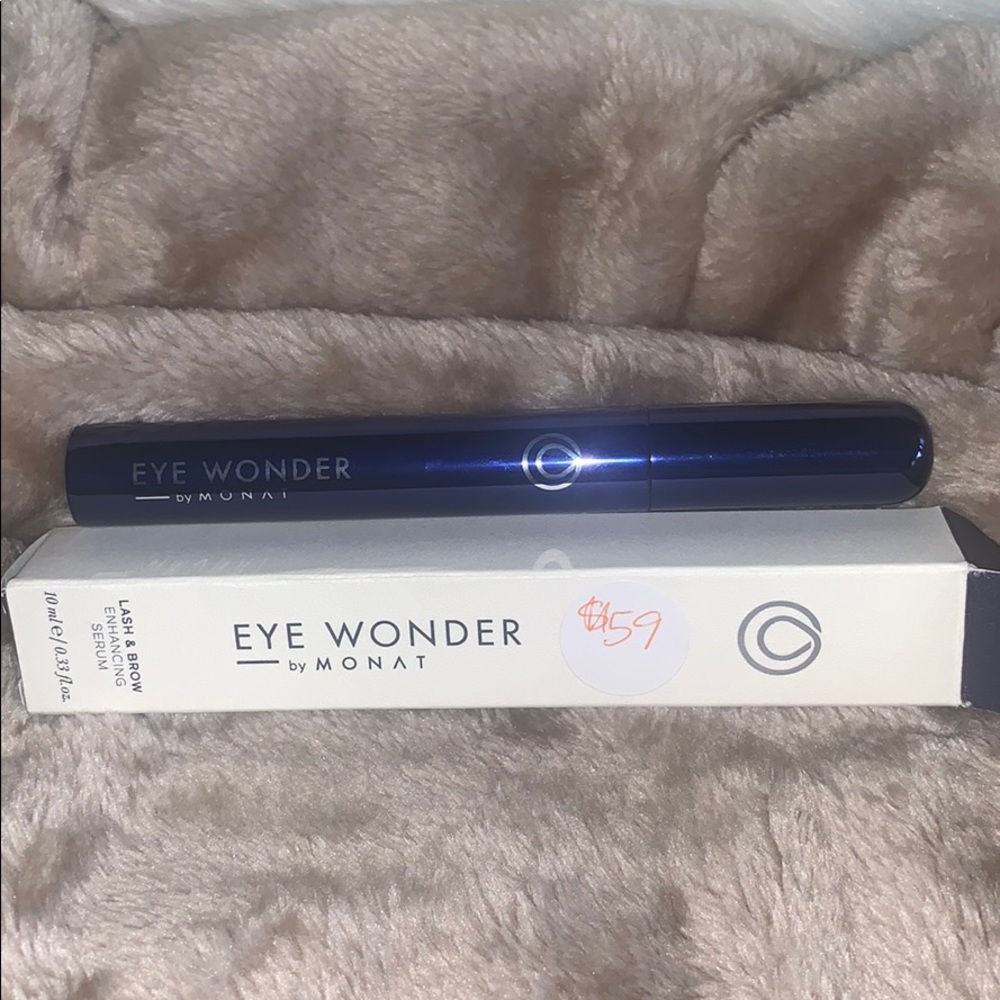 Eye Wonder Enhancing Serum Brand new in box